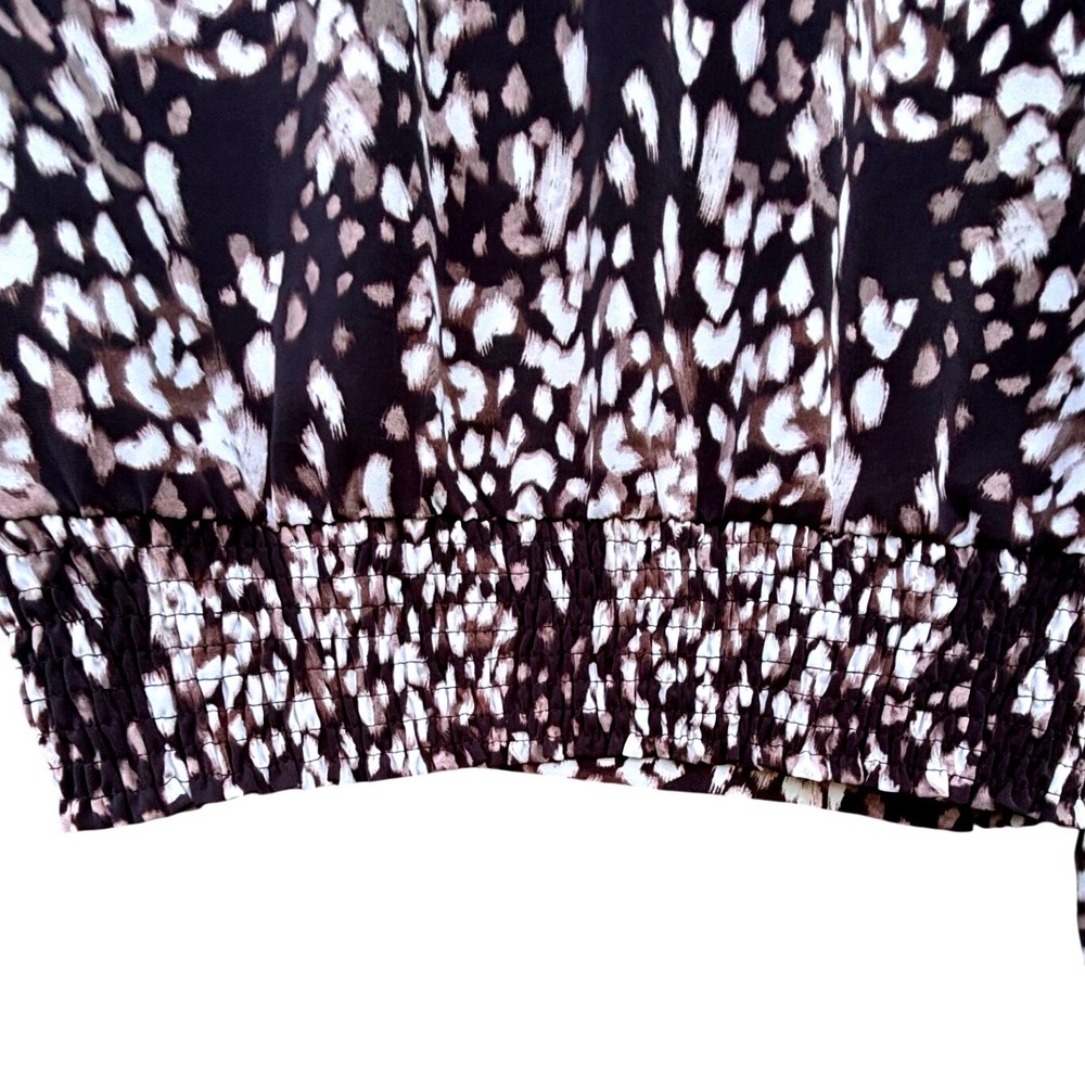 Nine West Blouse Womens Small Black White Surplice Smocked Animal Print - Picture 5 of 10